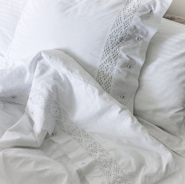 Cotton White DBB 18390